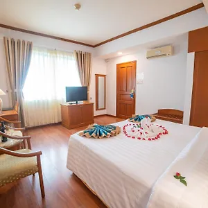 4* Hotel Oscar Saigon